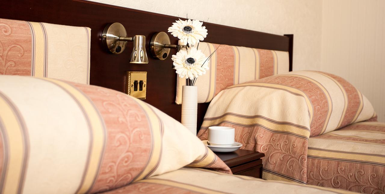 The Cnoc Hotel Struy Εξωτερικό φωτογραφία